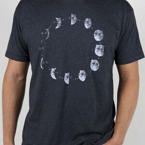 NWT Small Men's Unisex Vintage Feel Cat Moon Phases T-Shirt Modcloth Hot Topic